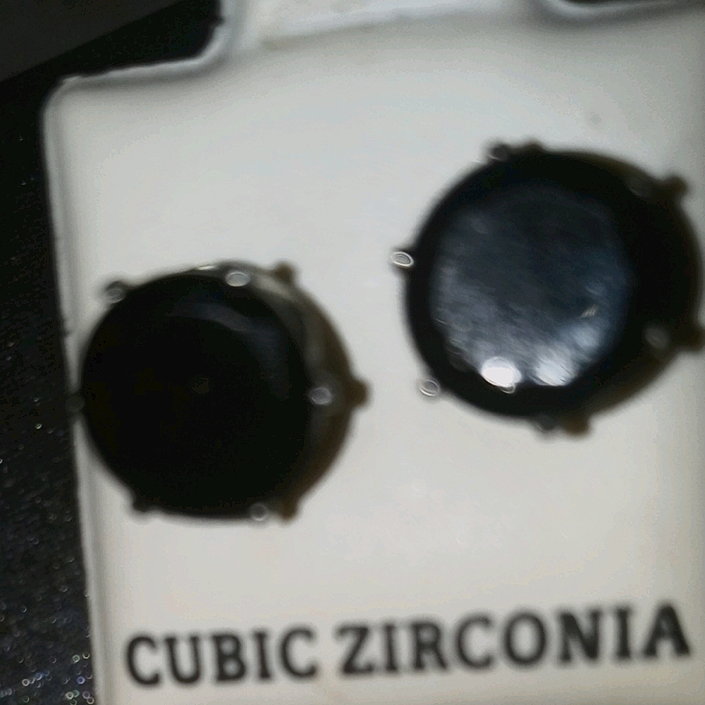 Men's earrings